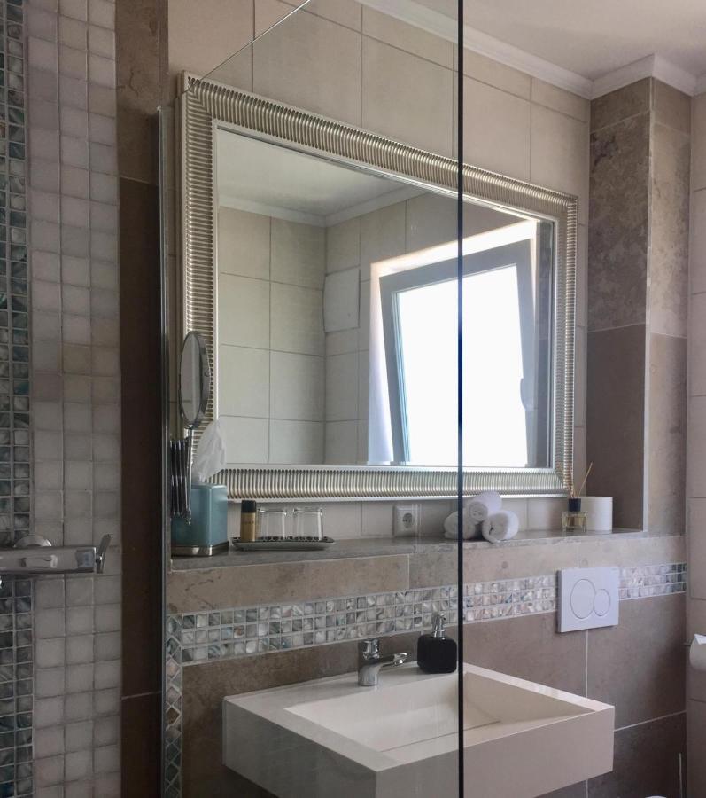 Neues Zimmerapartment Mit Bad Neckarwestheim Esterno foto
